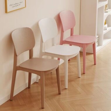 Modern Nordic Plastic Dining Chair with Backrest for Home and Restaurant