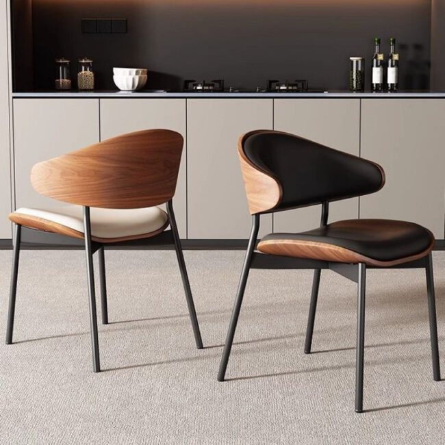 Italian minimalist bentwood solid wood dining chair for office and cafe seating