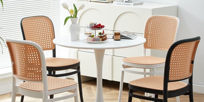 Image Alt: Nordic Style Plastic Dining Chairs with Backrest